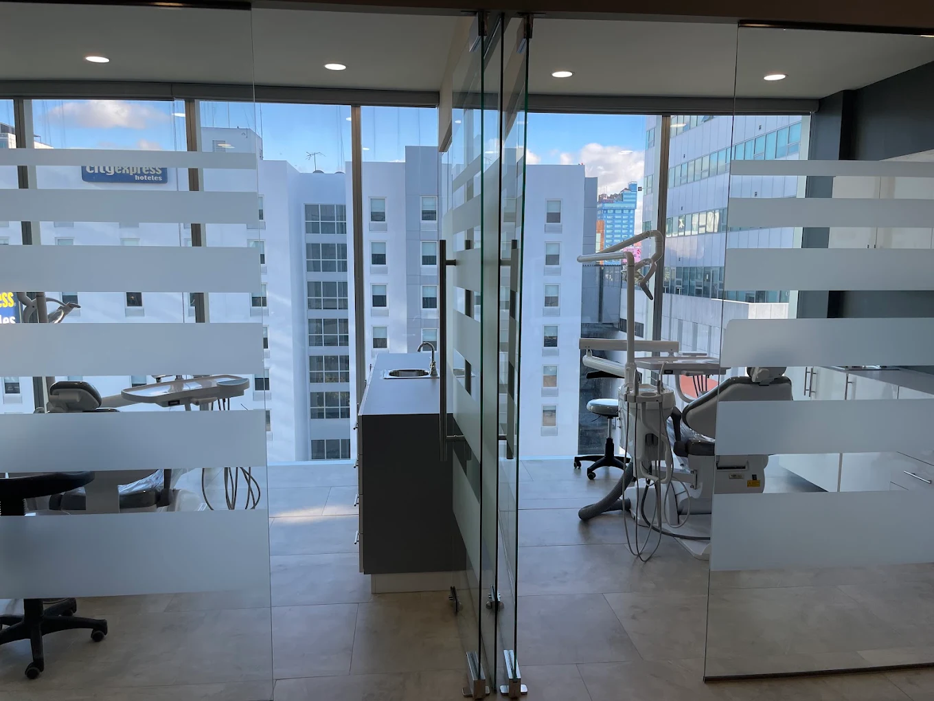 Tijuana: A Leading Dental Implant Destination